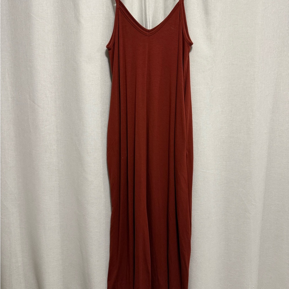 Zenana Outfitters Burgundy Maxi Dress